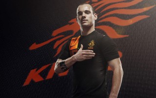 竞彩网_维尼修斯，友谊赛是巴西队锤炼锋芒的熔炉；盛赞安帅领导力点燃团队激情